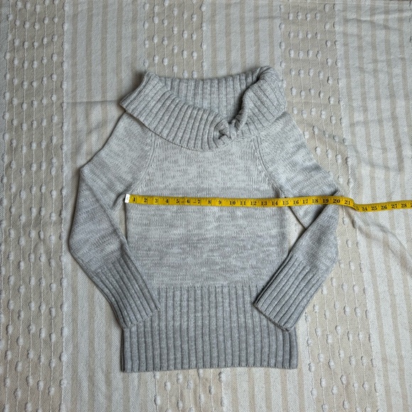 White House black market gray ombré cowl neck knit sweater size medium - Picture 2 of 7